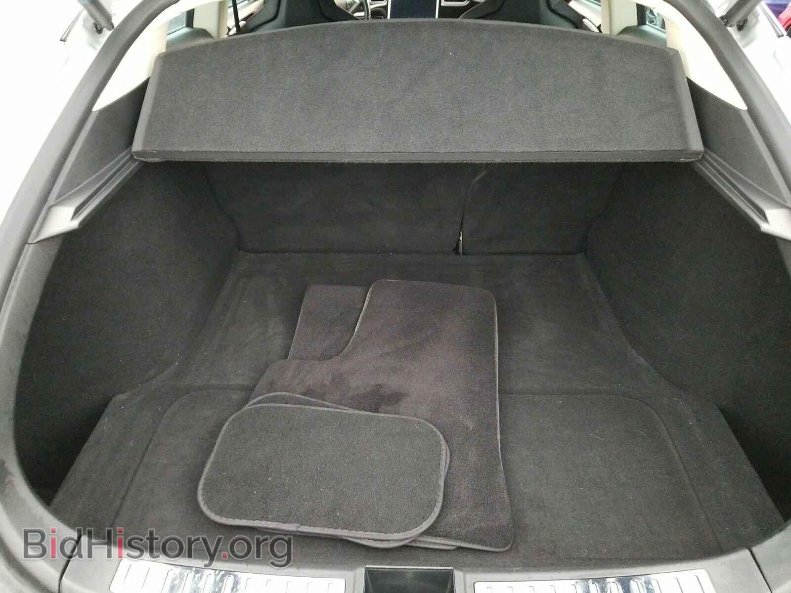 2014 Tesla Model S - VIN: 5YJSA1H17EFP35396 - Фото 7
