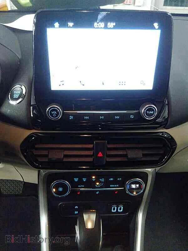 2019 Ford EcoSport - VIN: MAJ6S3KL2KC306797 - Photo 4