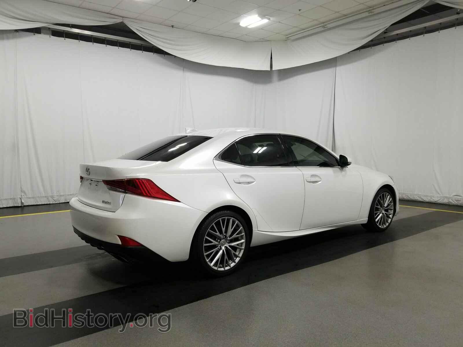 2017 Lexus IS - VIN: JTHBA1D27H5060622 - Фото 4