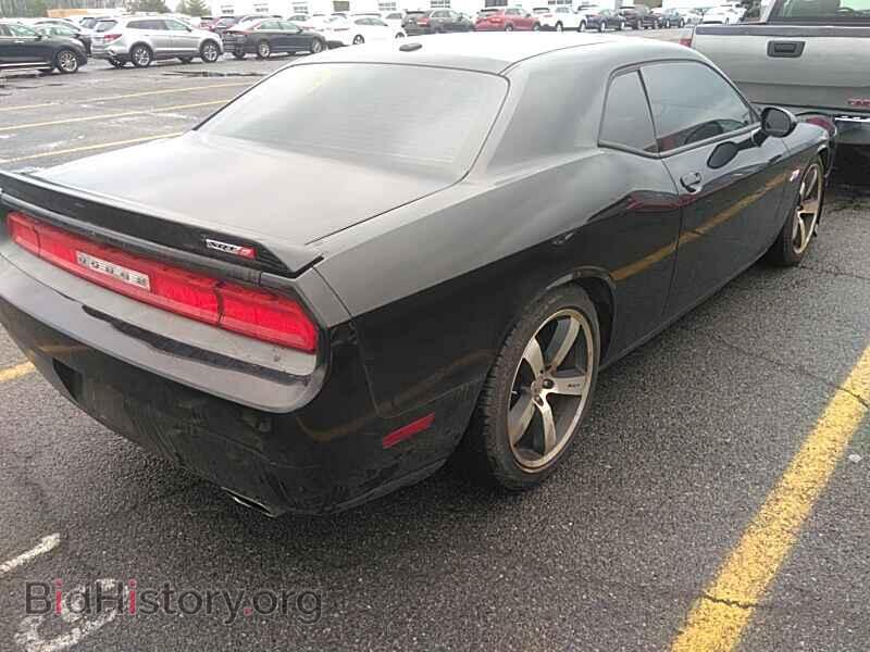 2012 Dodge Challenger - VIN: 2C3CDYCJ6CH286297 - Фото 2