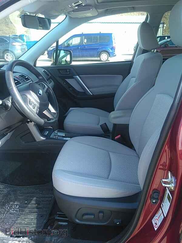 2017 Subaru Forester - VIN: JF2SJAGC3HH538377 - Фото 3
