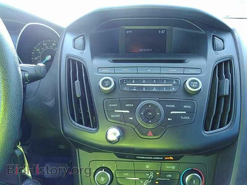 2015 Ford Focus - VIN: 1FADP3F27FL306911 - Фото 4