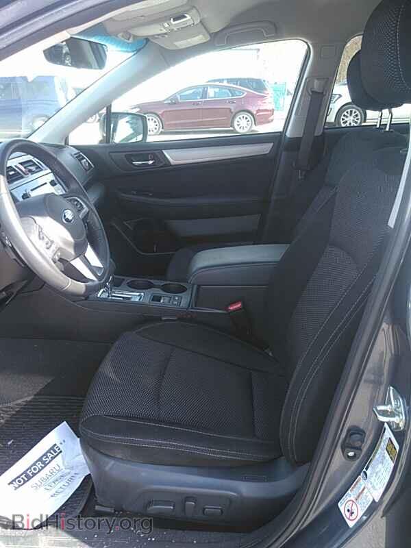 2017 Subaru Outback - VIN: 4S4BSACC2H3349018 - Фото 3