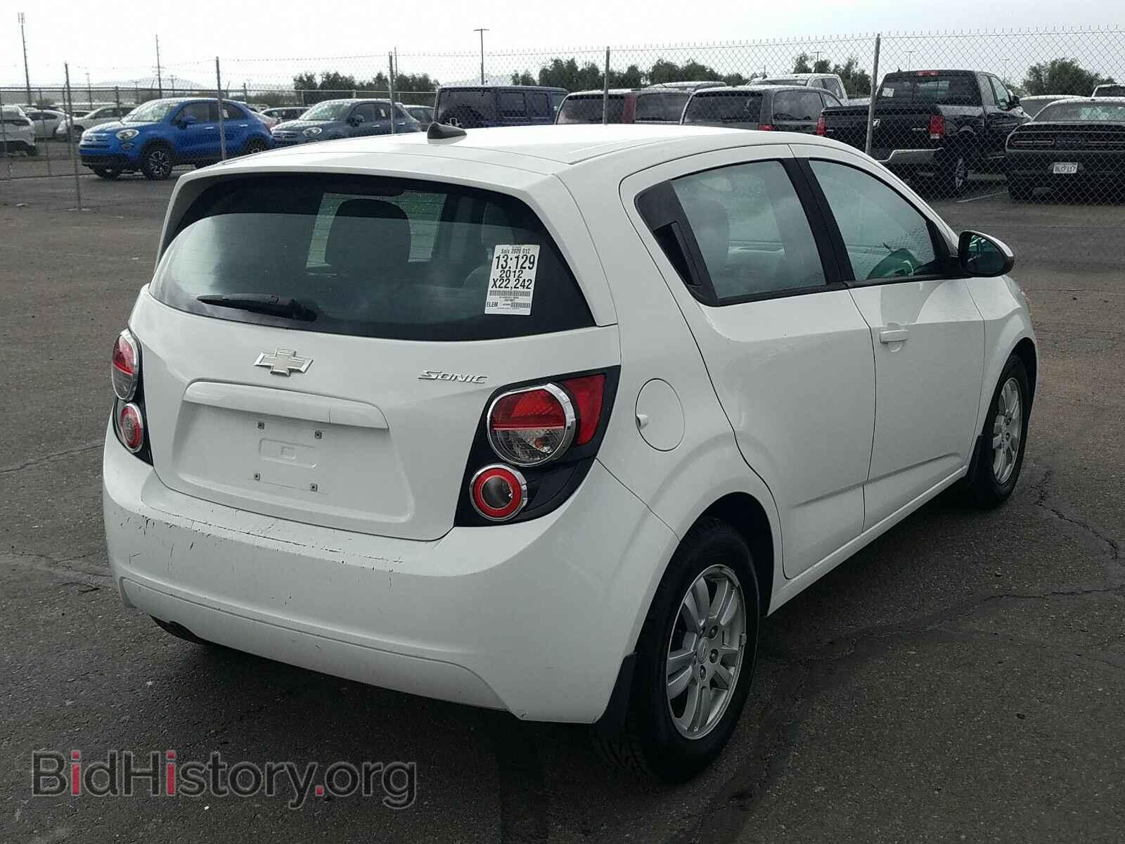 2012 Chevrolet Sonic - VIN: 1G1JA6SH5C4180959 - Фото 2