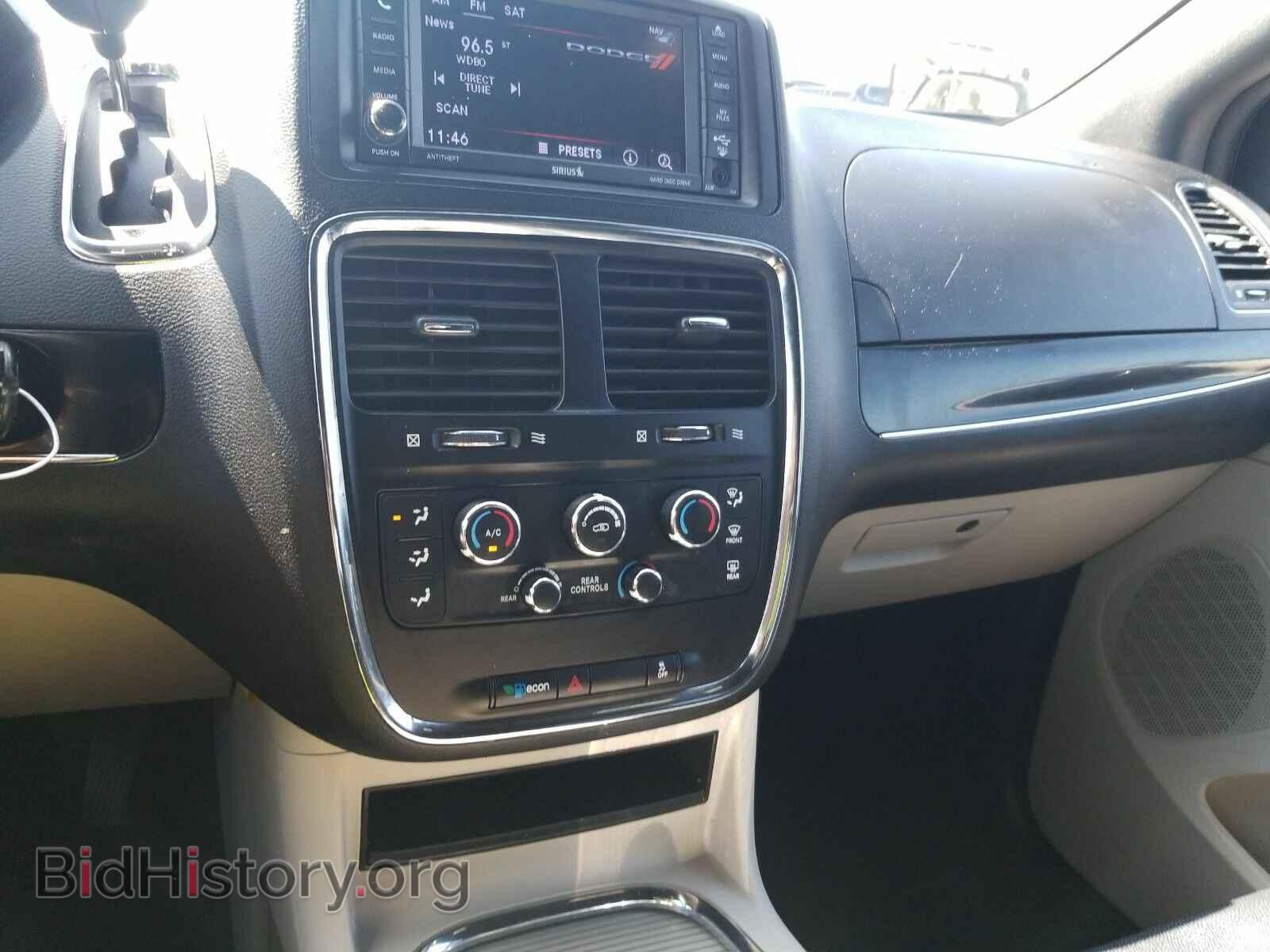 2018 Dodge Grand Caravan - VIN: 2C4RDGCG2JR218218 - Фото 4
