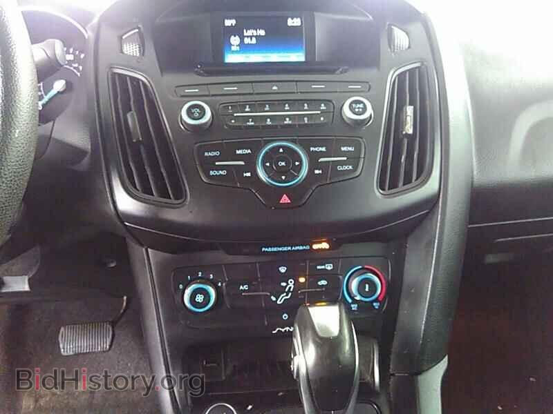 2016 Ford Focus - VIN: 1FADP3F29GL209324 - Фото 4