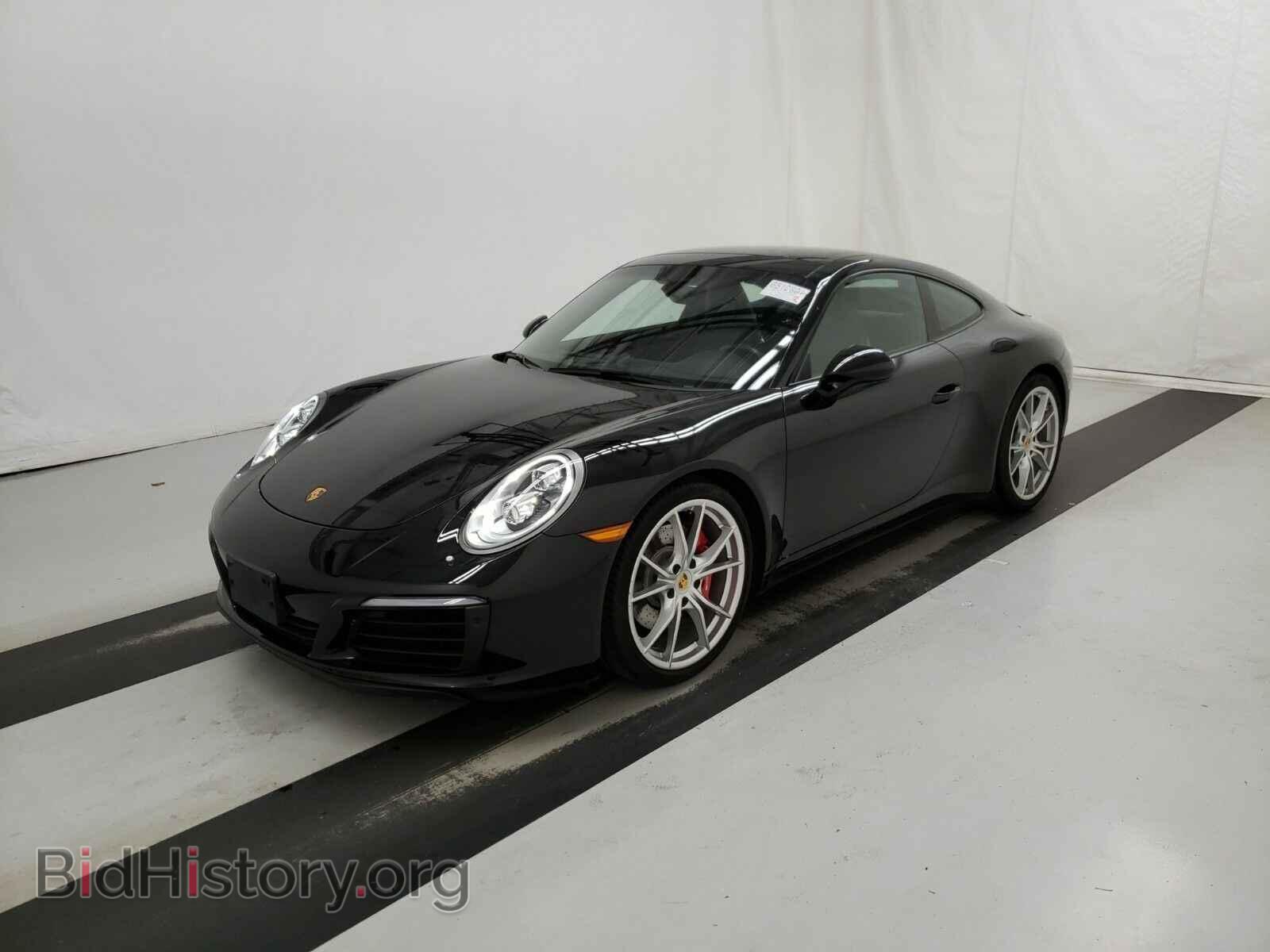 Фотография WP0AB2A95HS122263 - Porsche 911 2017