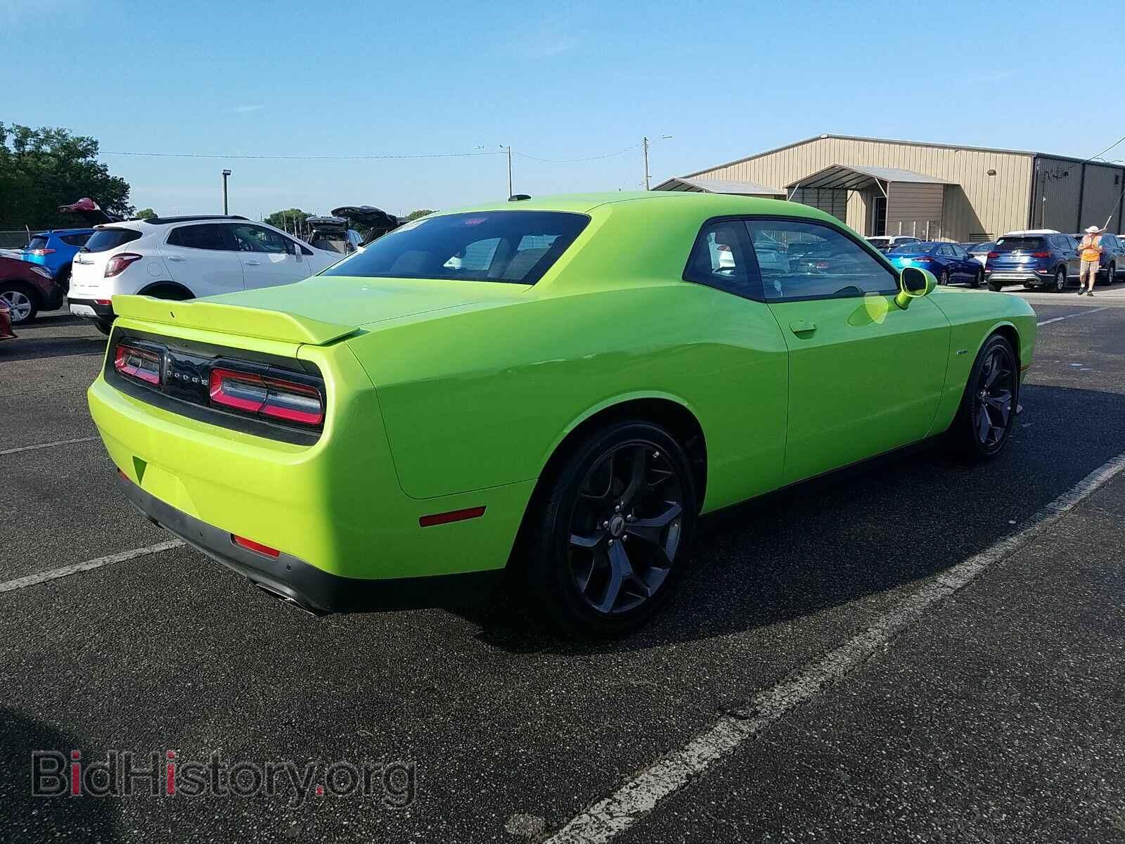 2019 Dodge Challenger - VIN: 2C3CDZBT3KH704645 - Фото 2