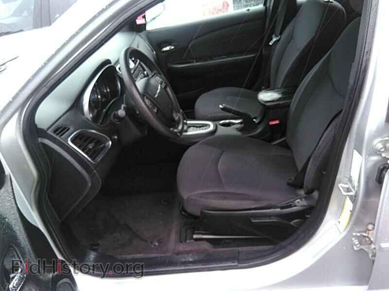 2012 Chrysler 200 - VIN: 1C3CCBAB6CN228726 - Фото 3