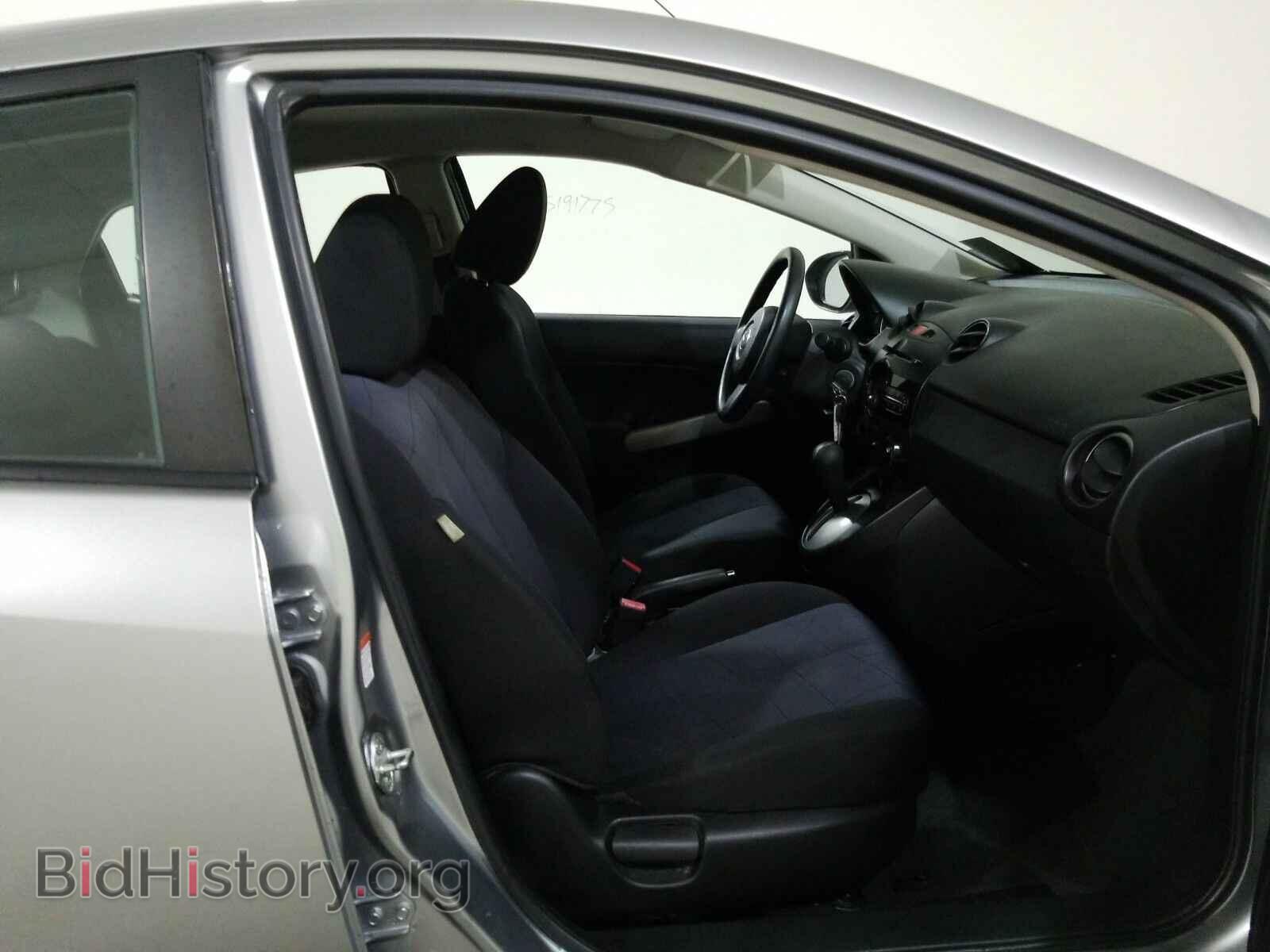 2011 Mazda Mazda2 - VIN: JM1DE1HZ5B0123713 - Фото 8