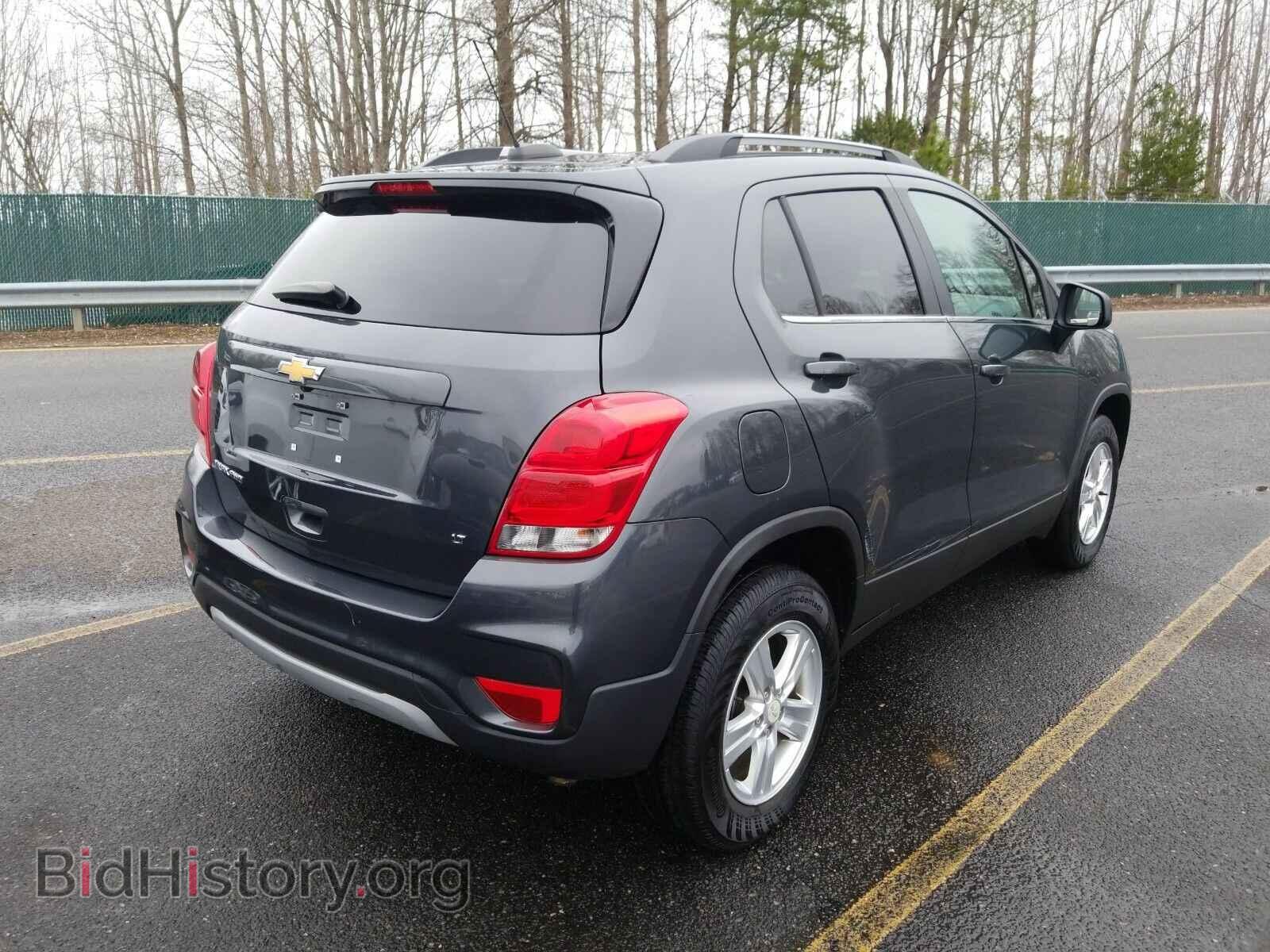 2017 Chevrolet Trax - VIN: 3GNCJPSB2HL194070 - Фото 2