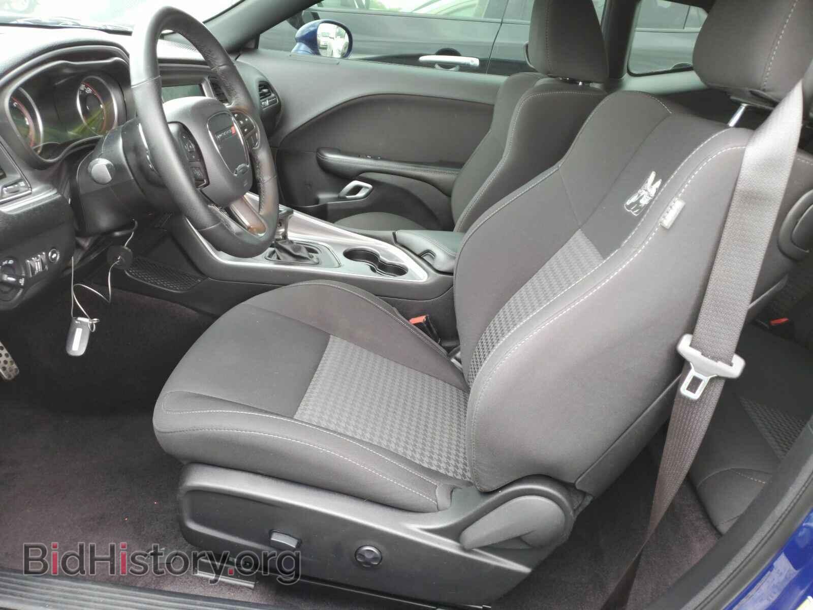 2019 Dodge Challenger - VIN: 2C3CDZFJ2KH525599 - Photo 3