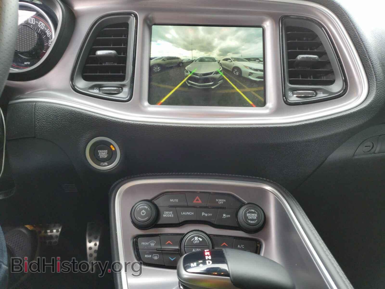 2019 Dodge Challenger - VIN: 2C3CDZFJ2KH525599 - Photo 4