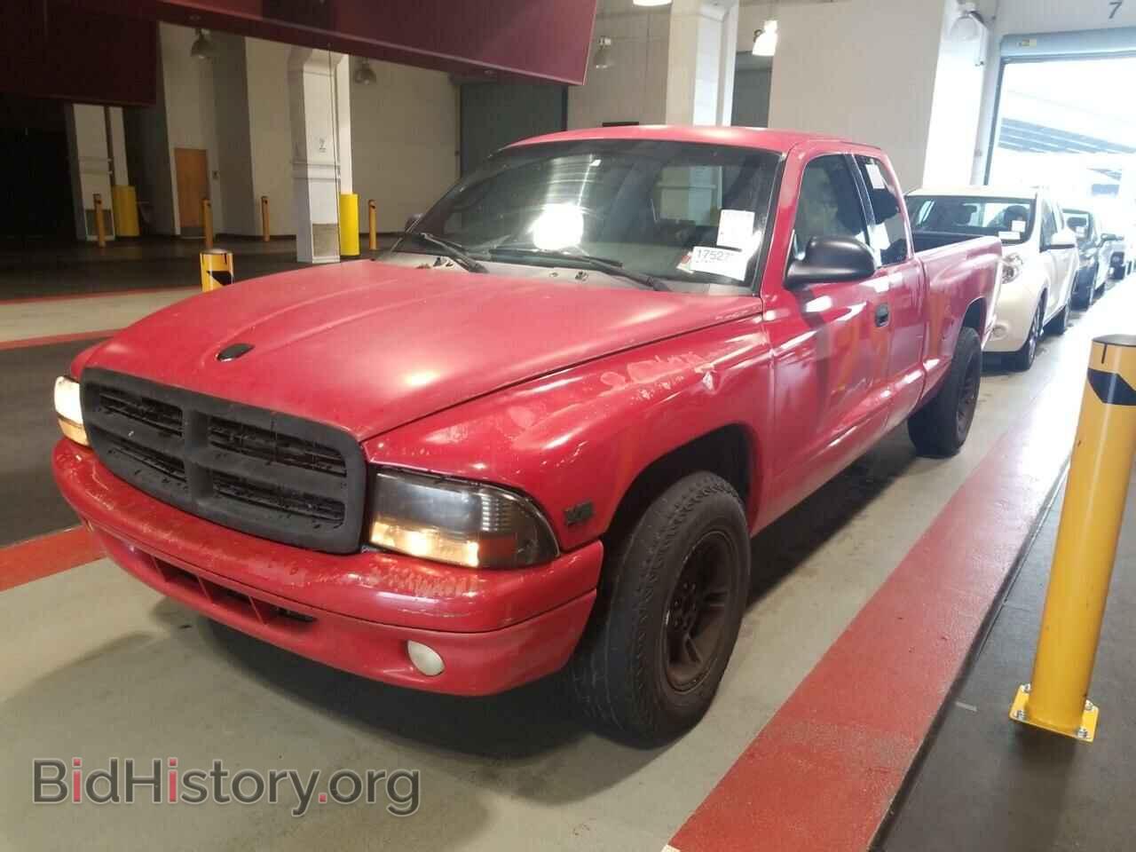 Photo 1B7GL22N0YS796212 - Dodge Dakota 2000
