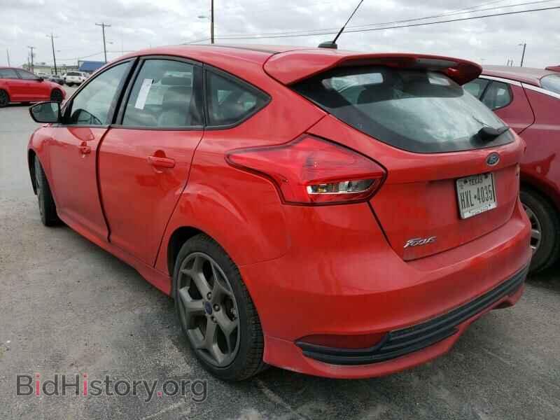 2016 Ford Focus - VIN: 1FADP3L97GL374340 - Photo 8