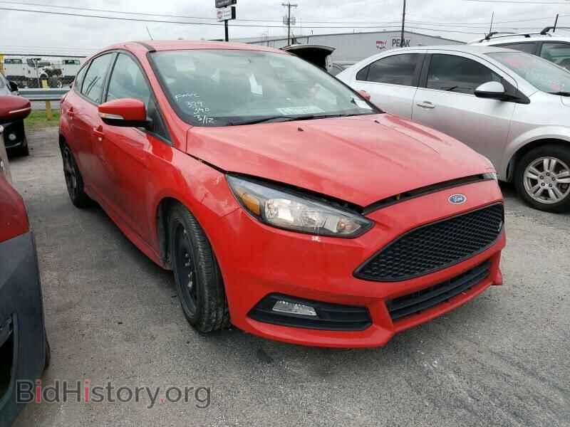 2016 Ford Focus - VIN: 1FADP3L97GL374340 - Photo 9