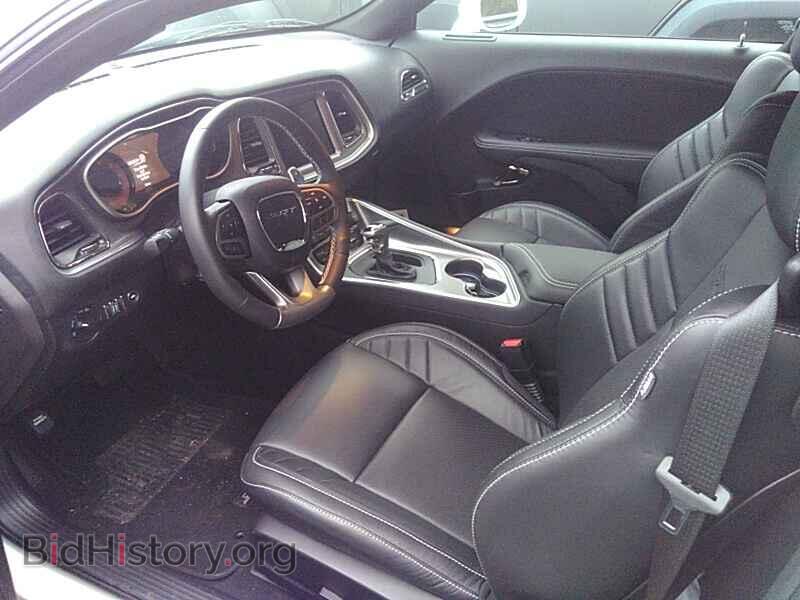 2019 Dodge Challenger - VIN: 2C3CDZL92KH638284 - Фото 3