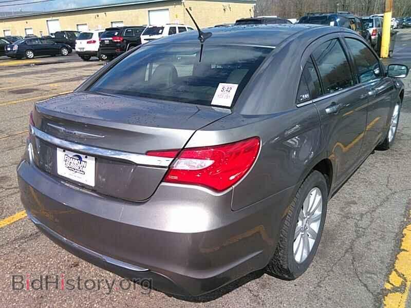 2012 Chrysler 200 - VIN: 1C3CCBBB1CN137796 - Photo 2
