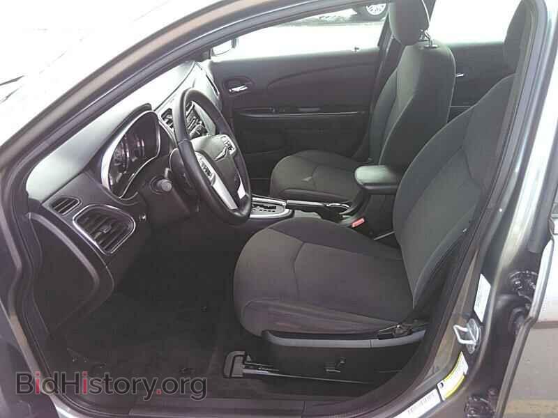 2012 Chrysler 200 - VIN: 1C3CCBBB1CN137796 - Photo 3