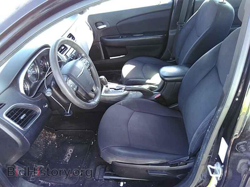 2013 Chrysler 200 - VIN: 1C3CCBAB8DN611584 - Фото 3