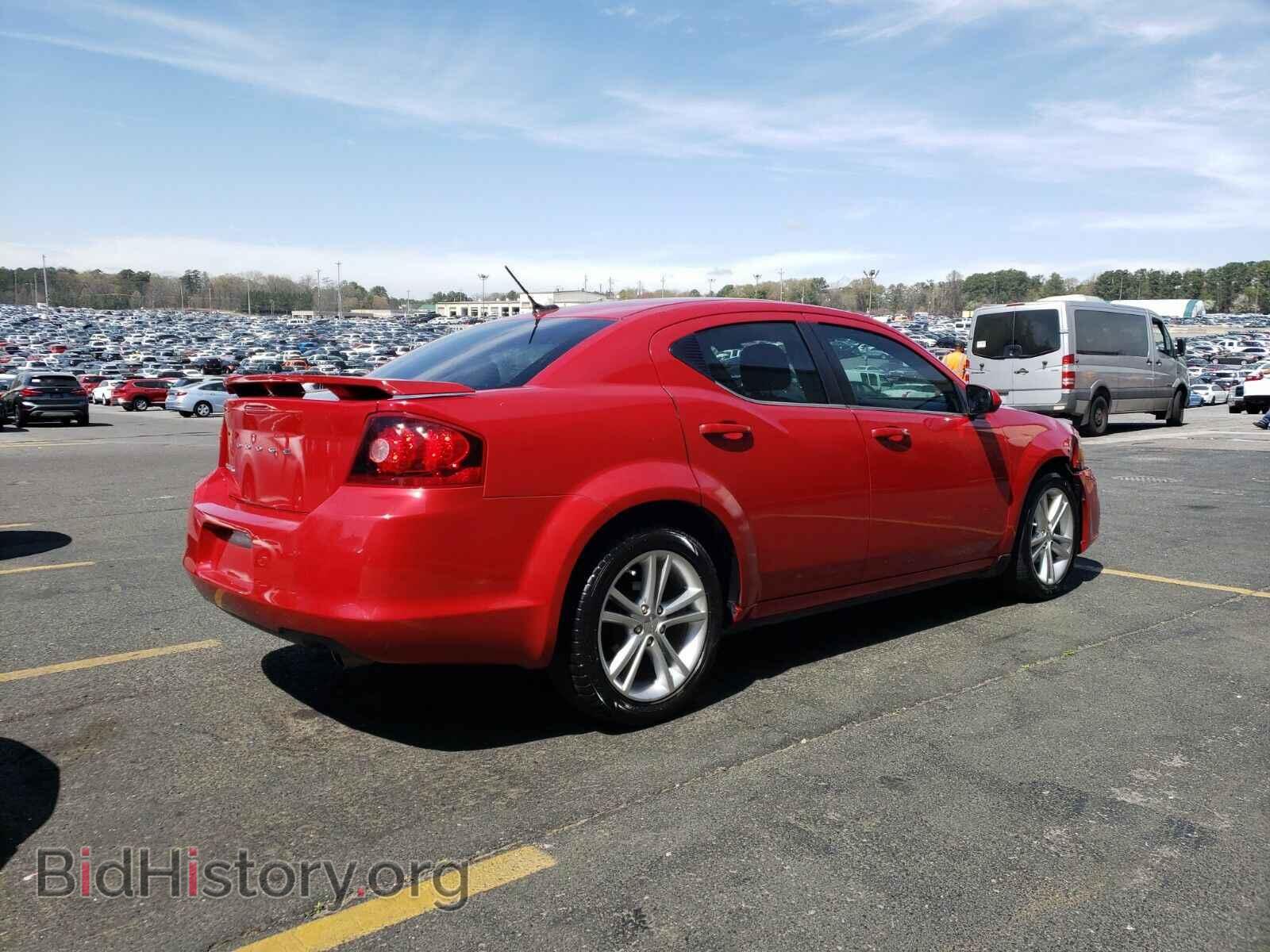 2011 Dodge Avenger - VIN: 1B3BD1FG6BN534649 - Фото 2