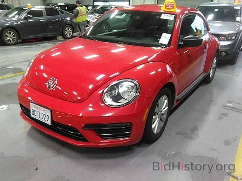 Photo 3VWFD7AT6JM710287 - Volkswagen Beetle 2018