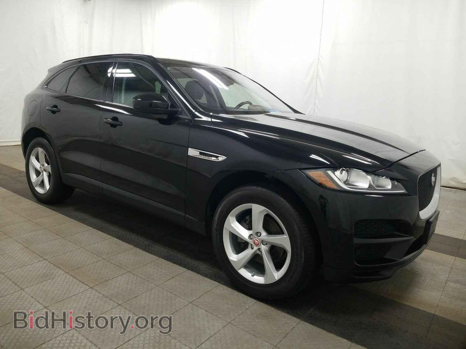 2017 Jaguar F-PACE - VIN: SADCJ2BN2HA089384 - Фото 3