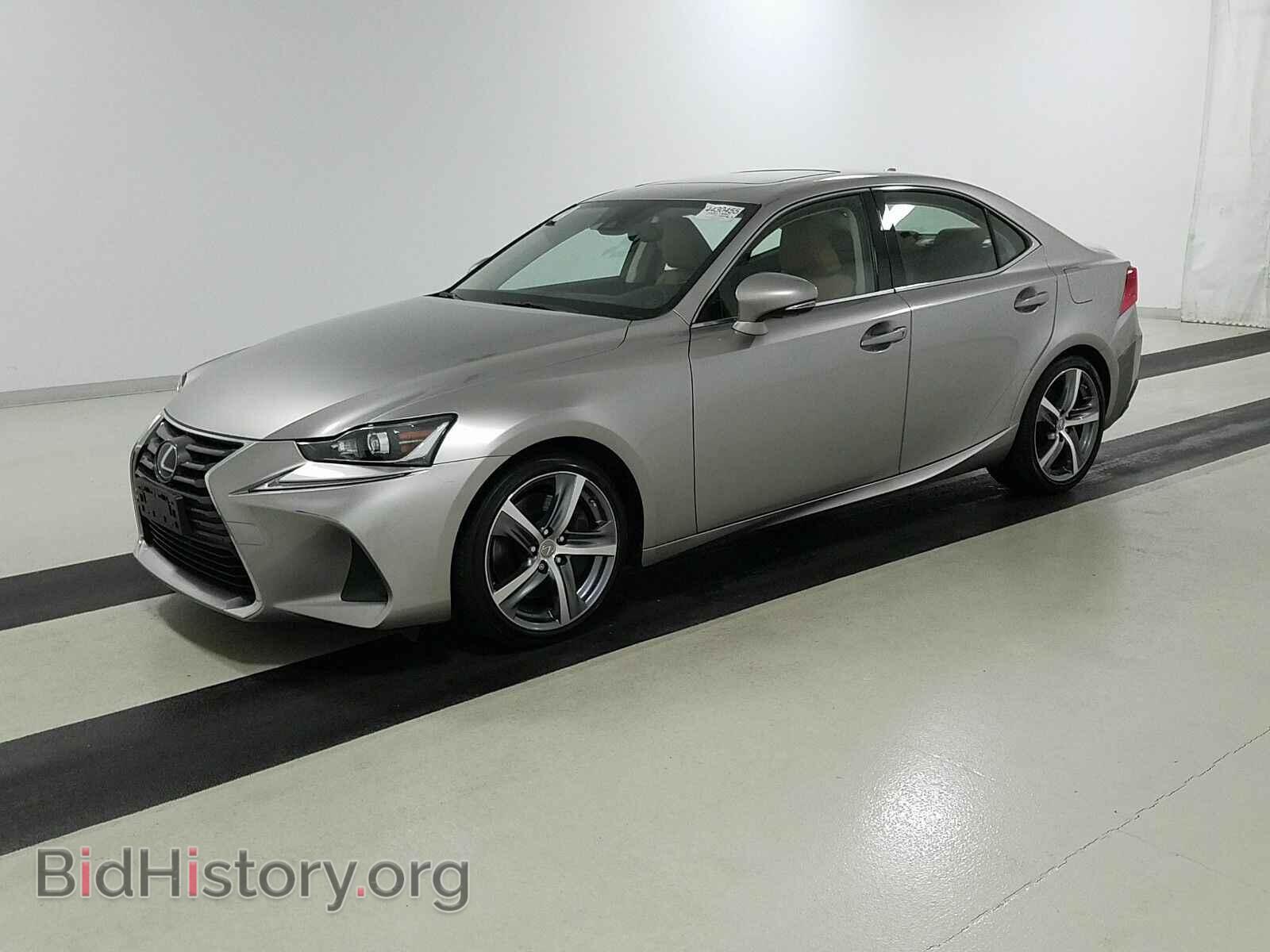 Photo JTHCM1D23H5018329 - Lexus IS 2017