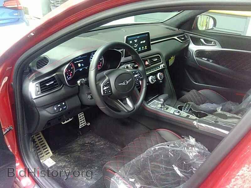 2019 Genesis G70 - VIN: KMTG34LE2KU021725 - Фото 3