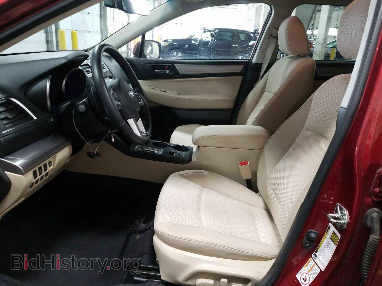 2017 Subaru Outback - VIN: 4S4BSAFC1H3351094 - Фото 3