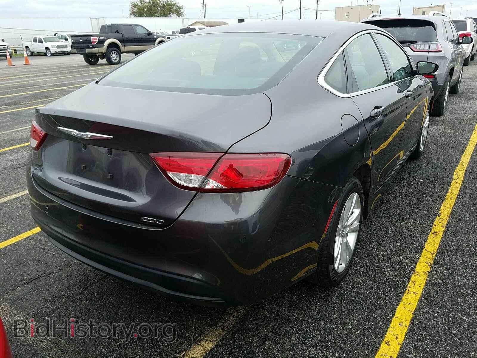 2016 Chrysler 200 - VIN: 1C3CCCFBXGN191653 - Фото 2