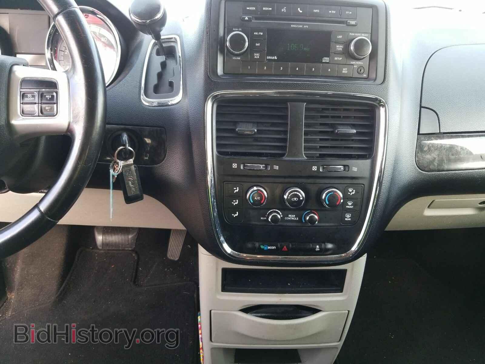 2011 Dodge Grand Caravan - VIN: 2D4RN4DG5BR601181 - Фото 4
