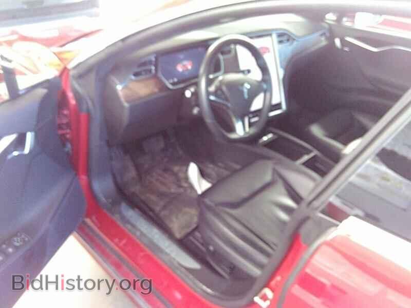 2016 Tesla Model S - VIN: 5YJSA1E21GF168408 - Photo 3