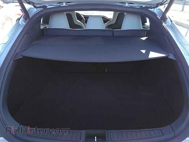 2015 Tesla Model S - VIN: 5YJSA1E28FF114909 - Фото 7