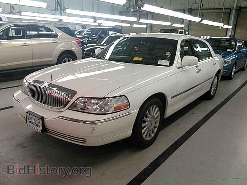 Фотография 1LNHM82W73Y704141 - Lincoln Town Car 2003