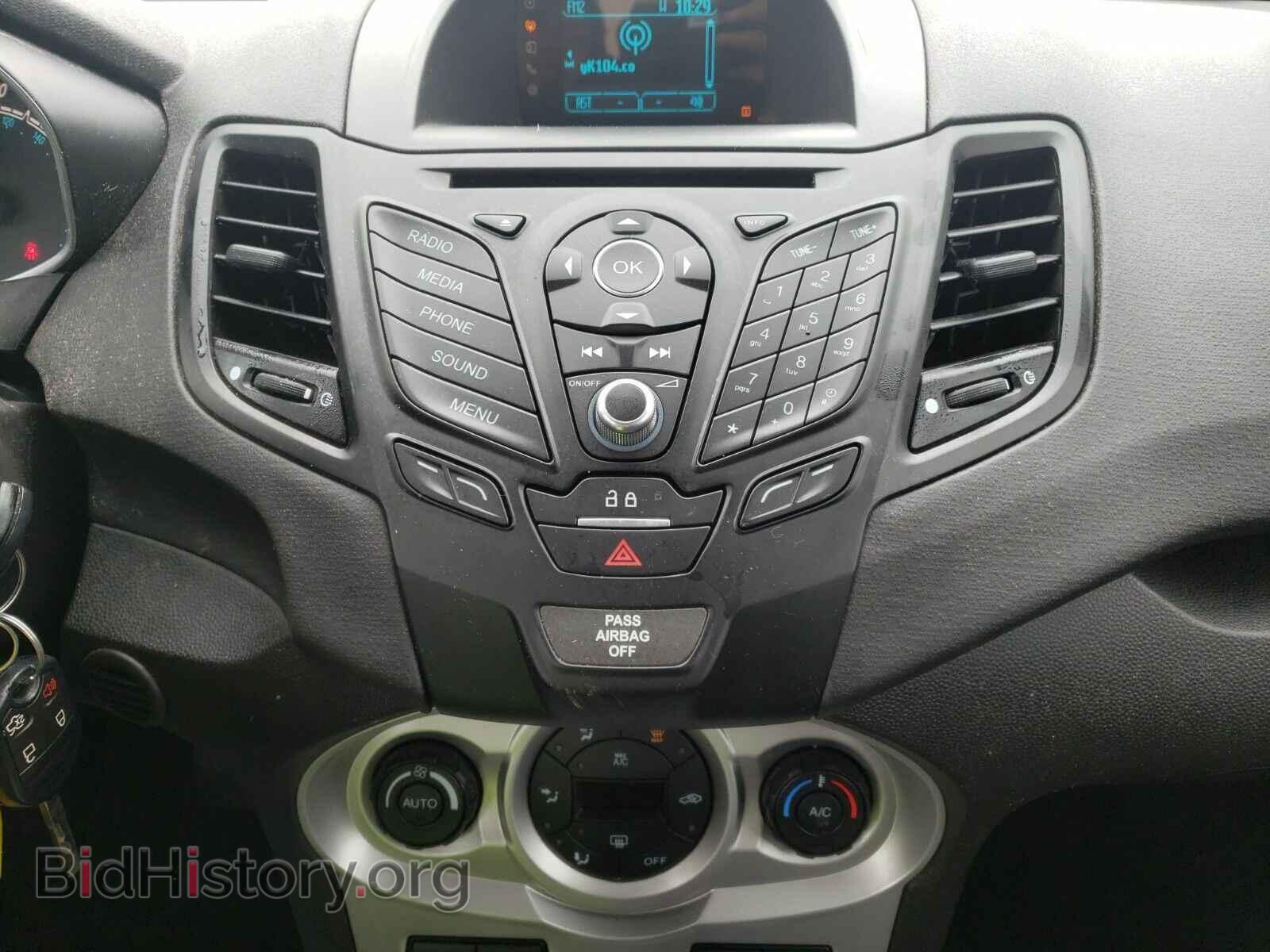 2017 Ford Fiesta - VIN: 3FADP4EJ7HM156556 - Фото 4