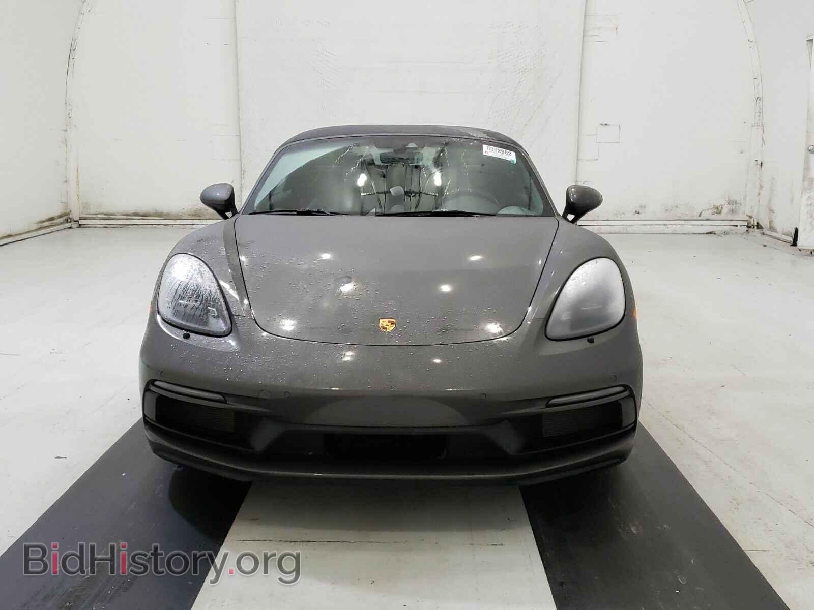 2019 Porsche 718 Boxster - VIN: WP0CB2A88KS229010 - Фото 2