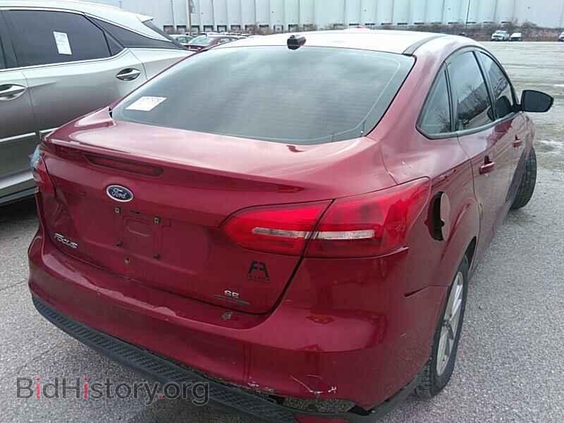 2015 Ford Focus - VIN: 1FADP3F27FL282948 - Photo 2