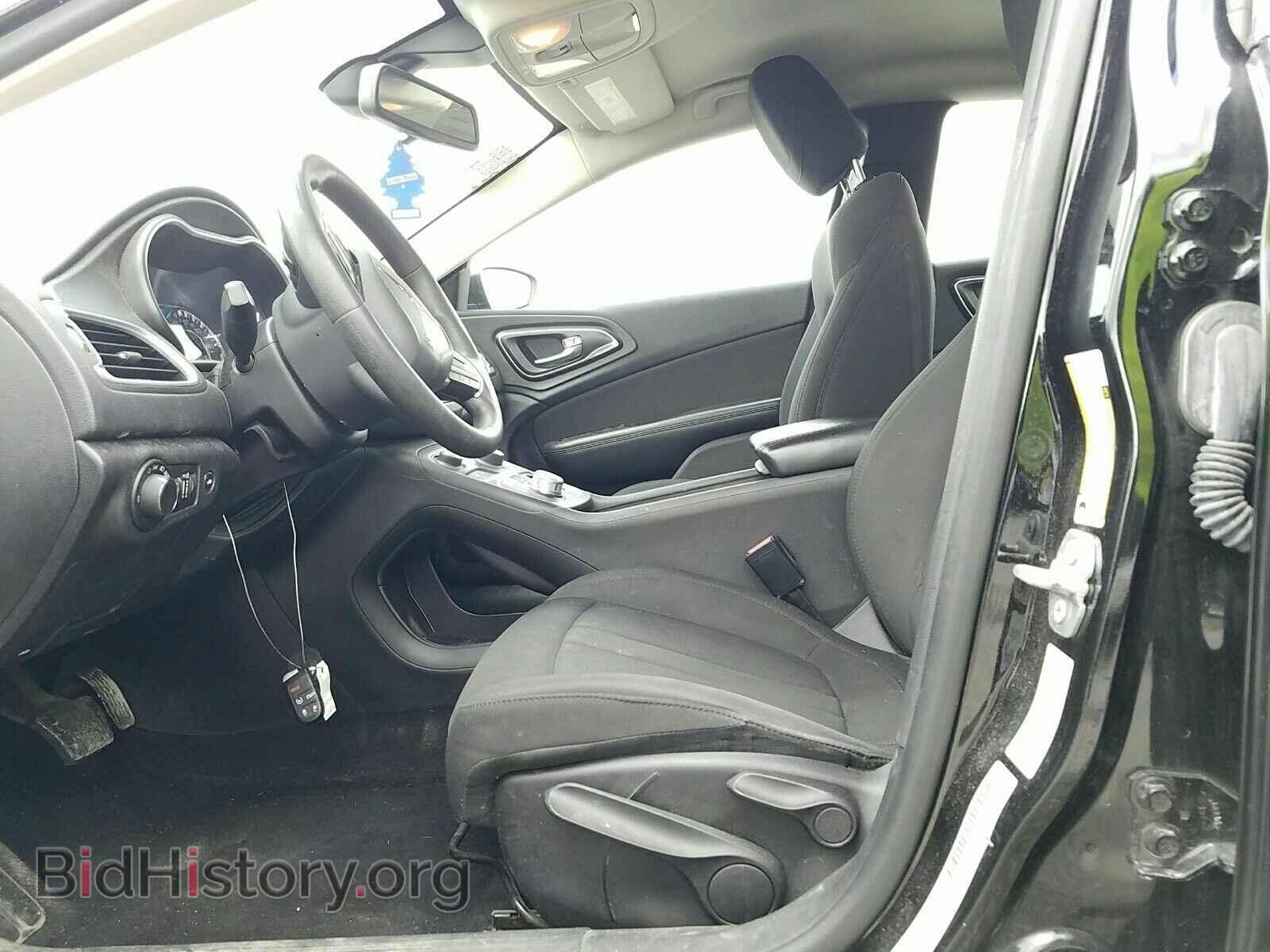 2016 Chrysler 200 - VIN: 1C3CCCAB4GN101503 - Фото 3