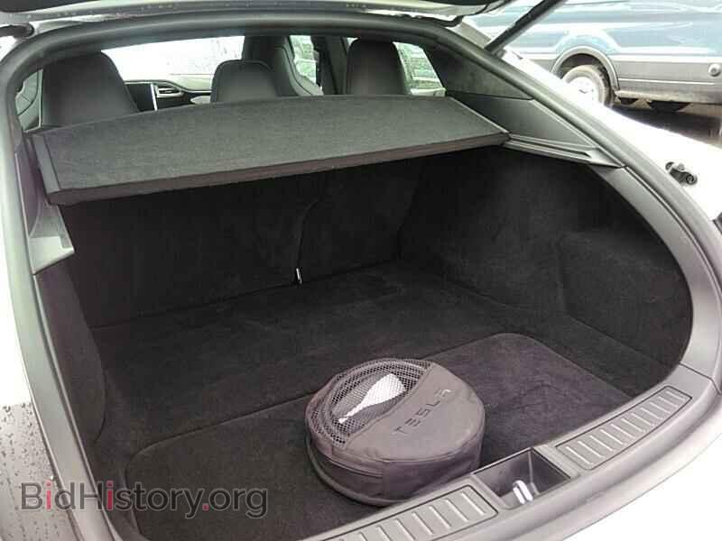 2016 Tesla Model S - VIN: 5YJSA1E29GF175378 - Фото 7