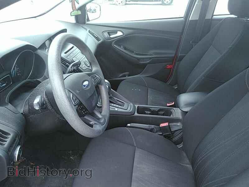 2015 Ford Focus - VIN: 1FADP3F28FL261364 - Фото 3