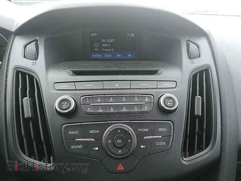 2015 Ford Focus - VIN: 1FADP3F28FL261364 - Фото 4