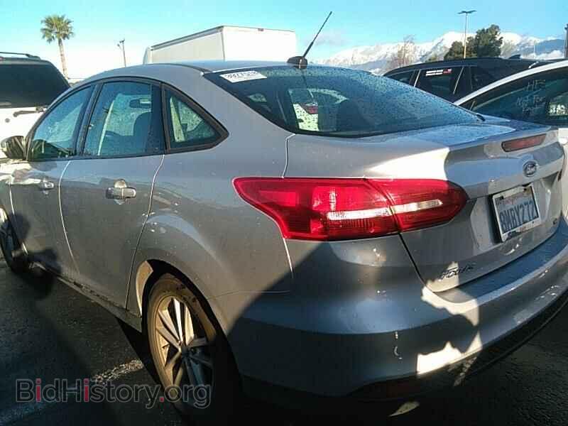 2017 Ford Focus - VIN: 1FADP3F25HL296480 - Фото 9