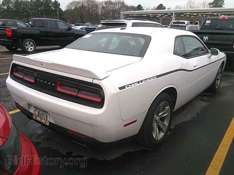 2018 Dodge Challenger - VIN: 2C3CDZAG1JH311407 - Фото 2