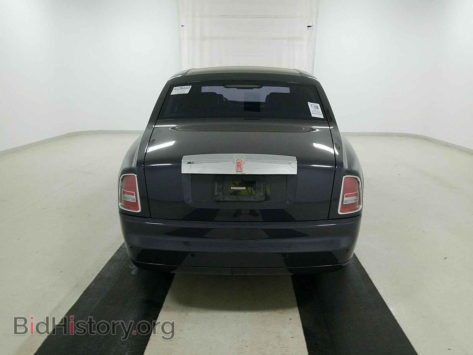 2004 Rolls-Royce Phantom - VIN: SCA1S68464UX07490 - Фото 5