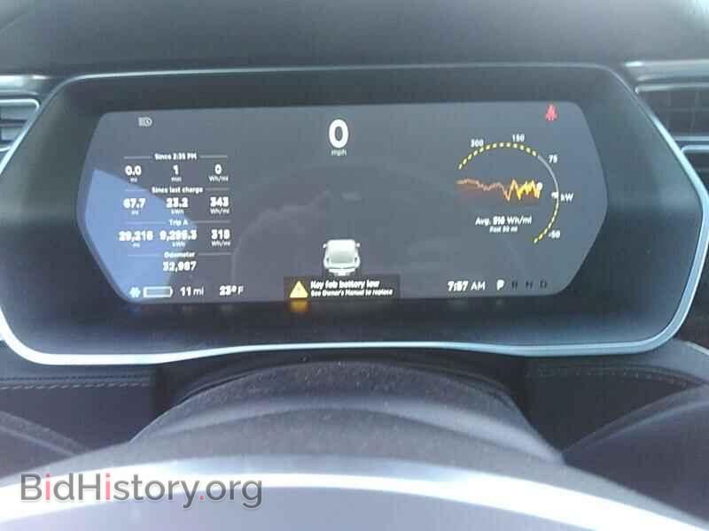 2017 Tesla Model S - VIN: 5YJSA1E27HF182122 - Photo 5