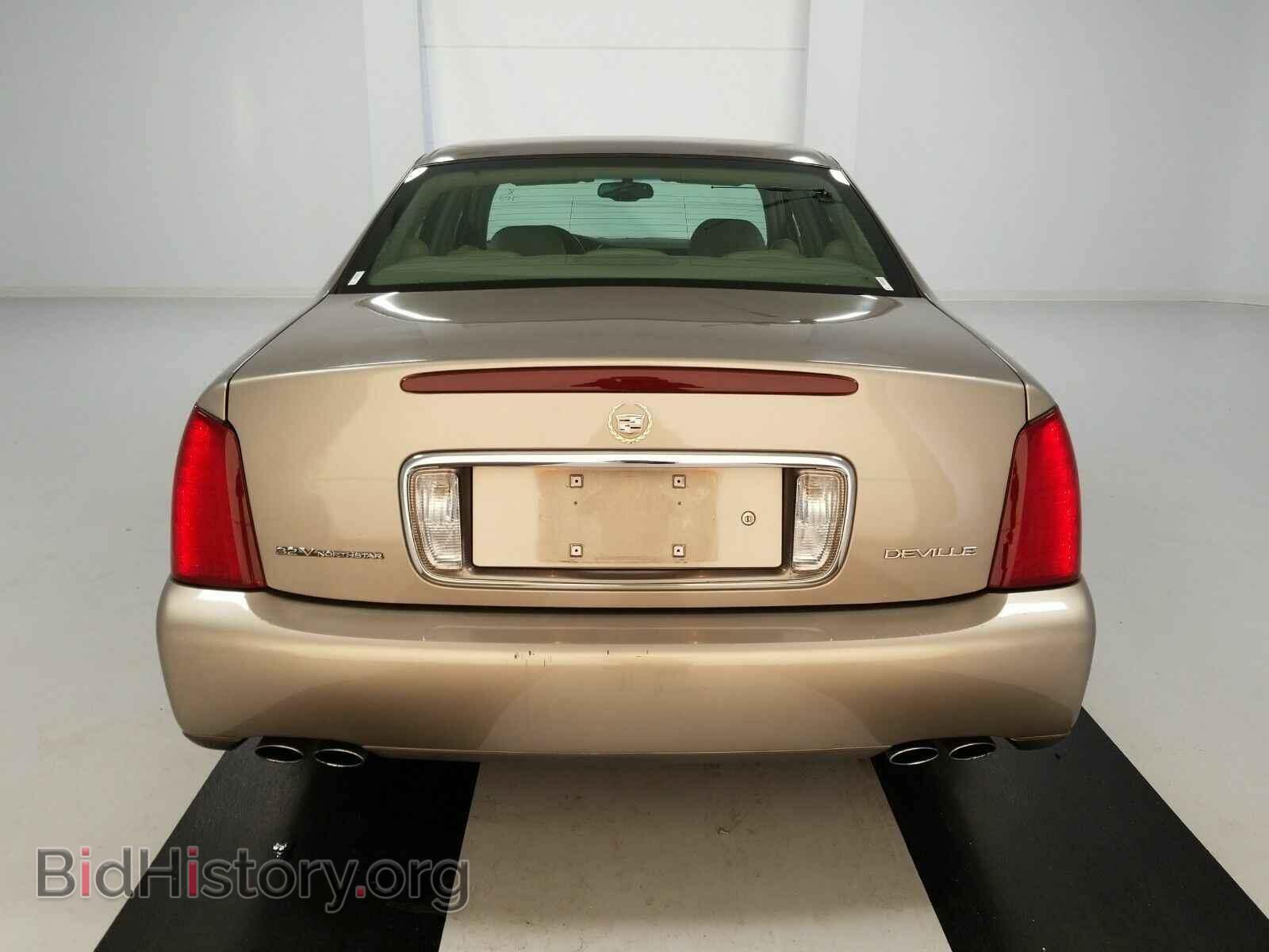 2002 Cadillac DeVille - VIN: 1G6KD54Y52U261049 - Photo 5