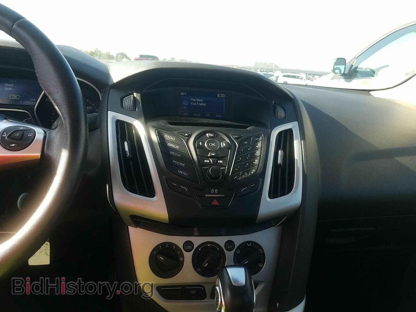 2014 Ford Focus - VIN: 1FADP3F27EL331130 - Фото 4