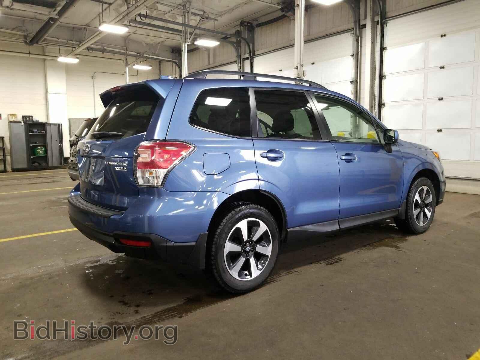 2017 Subaru Forester - VIN: JF2SJAEC3HH529519 - Фото 2
