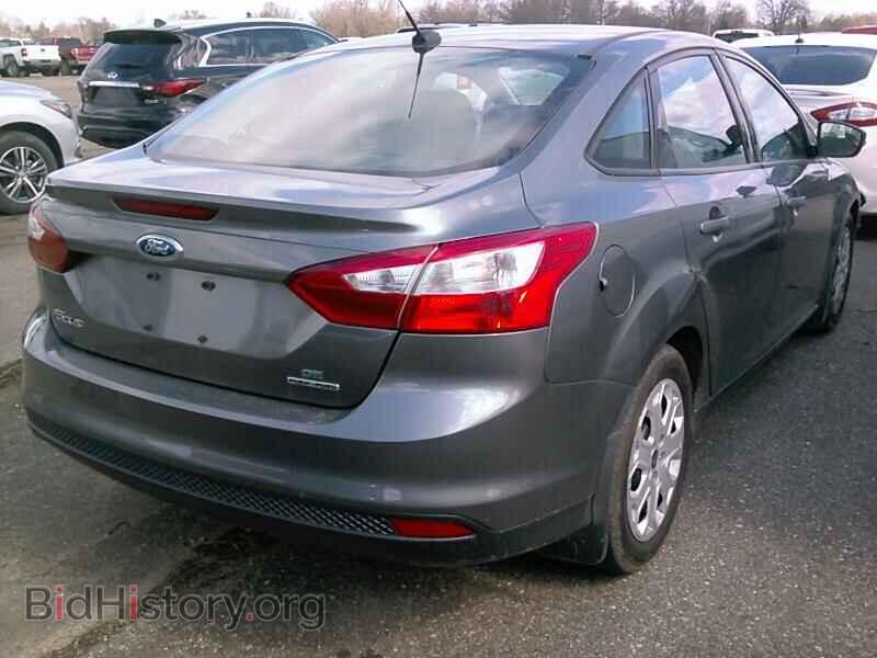 2014 Ford Focus - VIN: 1FADP3F27EL365486 - Фото 2